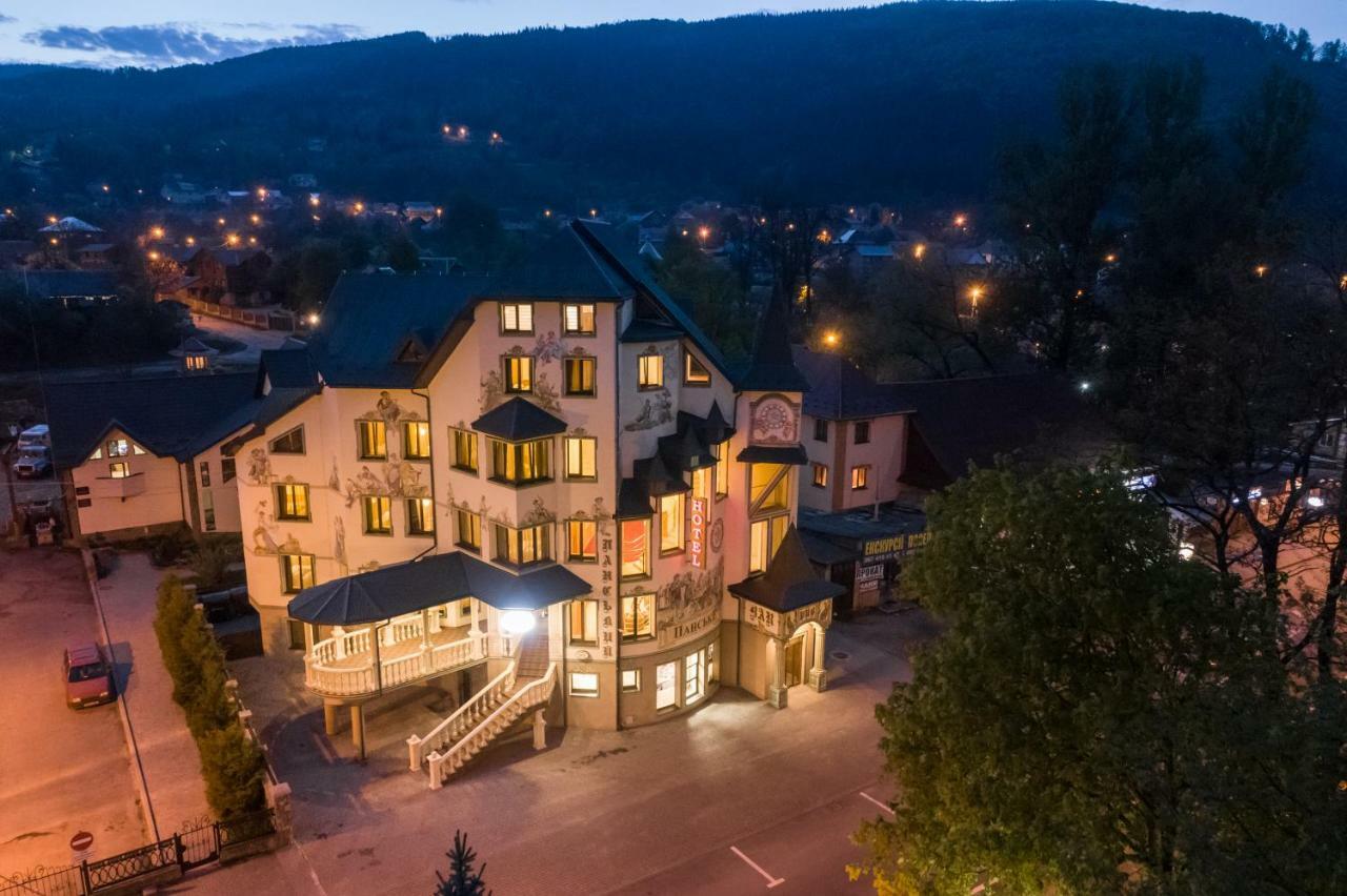 Baron Spa Hotel - Museum Yaremche Bagian luar foto