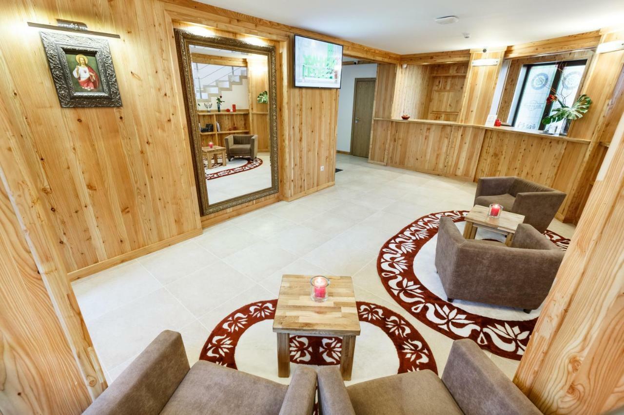 Baron Spa Hotel - Museum Yaremche Bagian luar foto